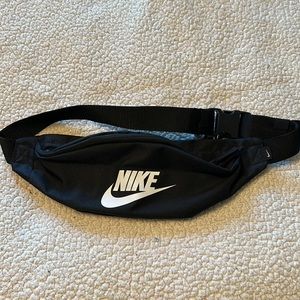 Nike waistpack